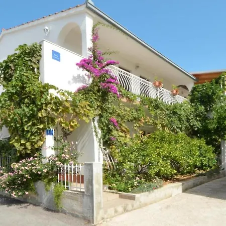 Appartement Nina - Two Bedroom With Balcony A3 Vinišće