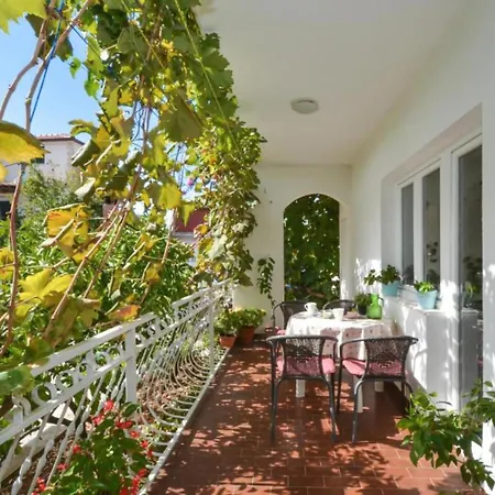 Nina - Two Bedroom With Balcony A3